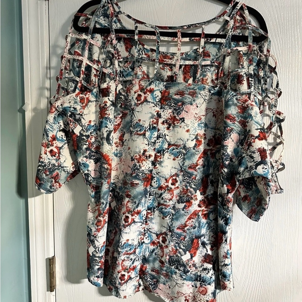 Charming Charlie Multicolor Abstract Blouse - Picture 2 of 6